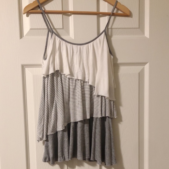🌹 3 for $10 | Grey Tiered Tank Top S - Picture 1 of 2